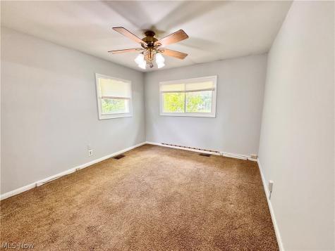 1723 Lander Road Mayfield Heights OH 44124