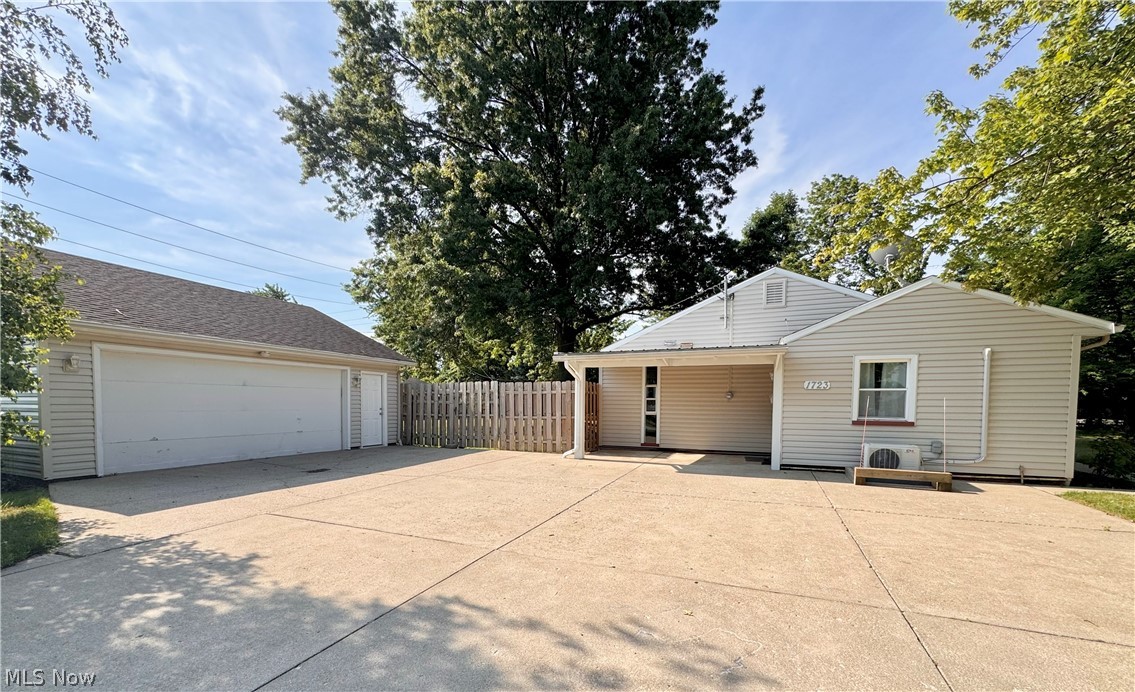 1723 Lander Road Mayfield Heights OH 44124