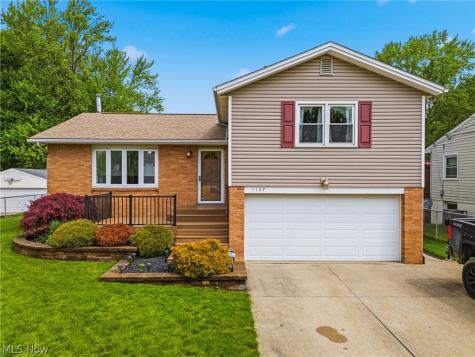 1107 Lynbrook Street SE North Canton OH 44720