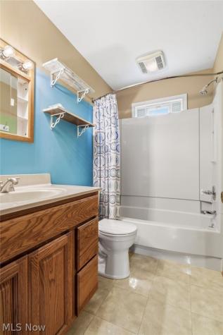 1107 Lynbrook Street SE North Canton OH 44720