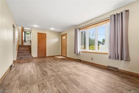 1107 Lynbrook Street SE North Canton OH 44720