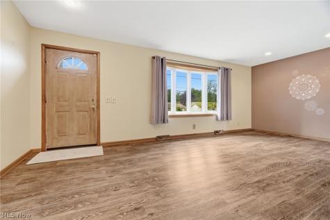 1107 Lynbrook Street SE North Canton OH 44720