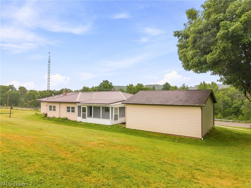 26142 Us Route 30 East Rochester OH 44625