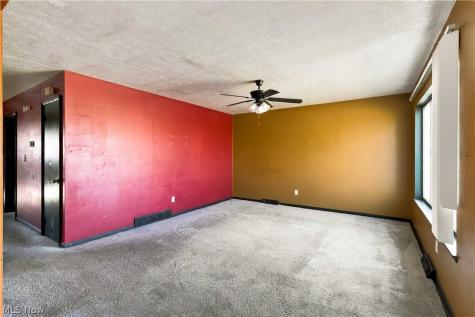 16006 Seville Road Cleveland OH 44128