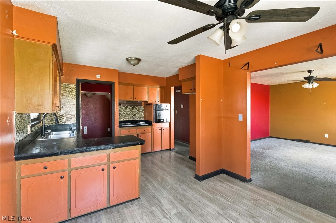 16006 Seville Road Cleveland OH 44128