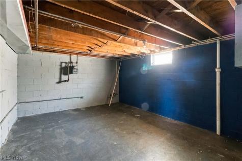 16006 Seville Road Cleveland OH 44128