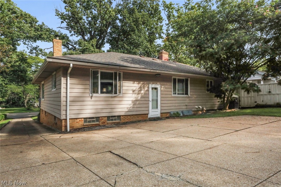 4695 W Ridgewood Drive Parma OH 44134