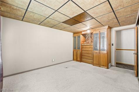 4695 W Ridgewood Drive Parma OH 44134