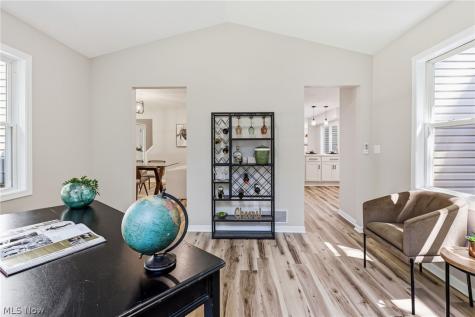 6202 2nd Avenue Kent OH 44240
