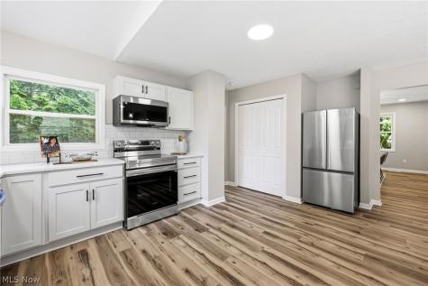 6202 2nd Avenue Kent OH 44240