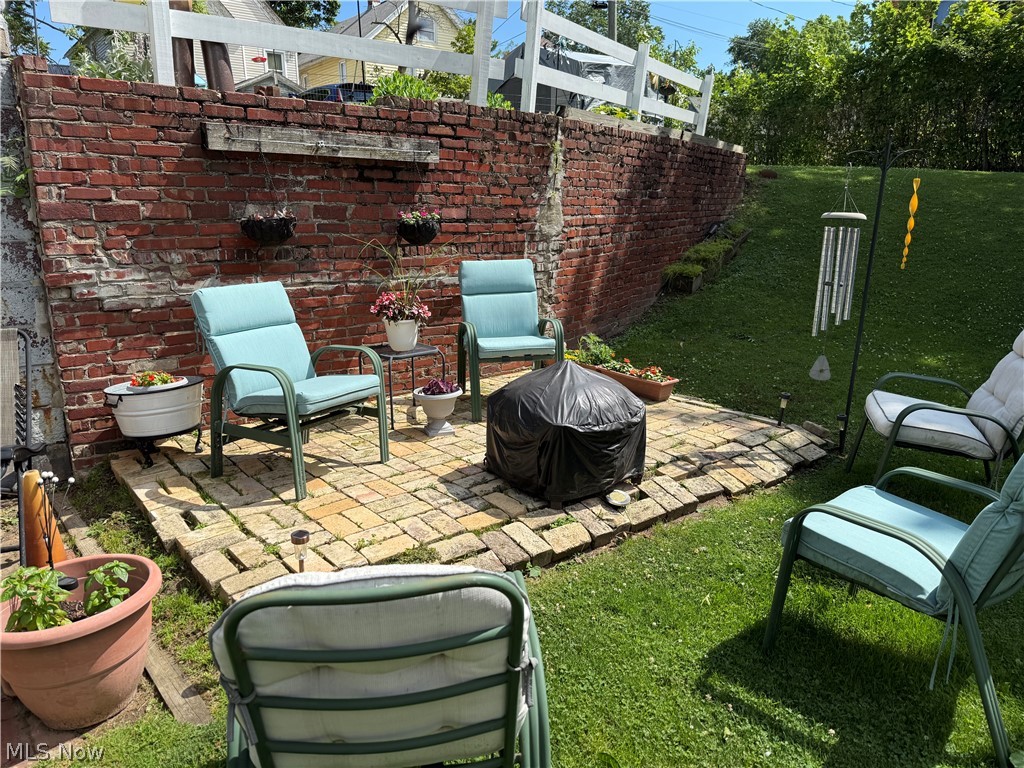 155 Grant Street Conneaut OH 44030