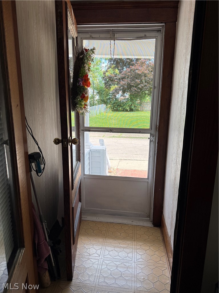 155 Grant Street Conneaut OH 44030