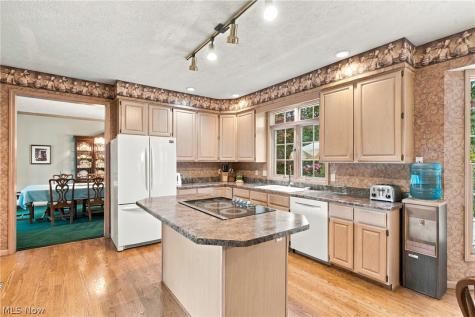 31643 Compass Cove Avon Lake OH 44012