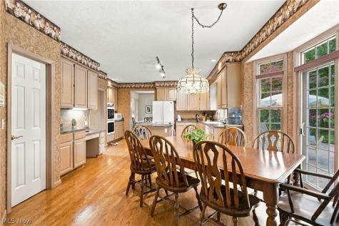 31643 Compass Cove Avon Lake OH 44012