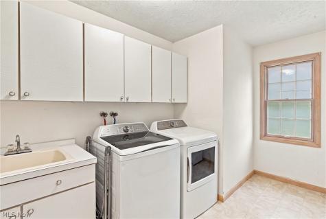 31643 Compass Cove Avon Lake OH 44012