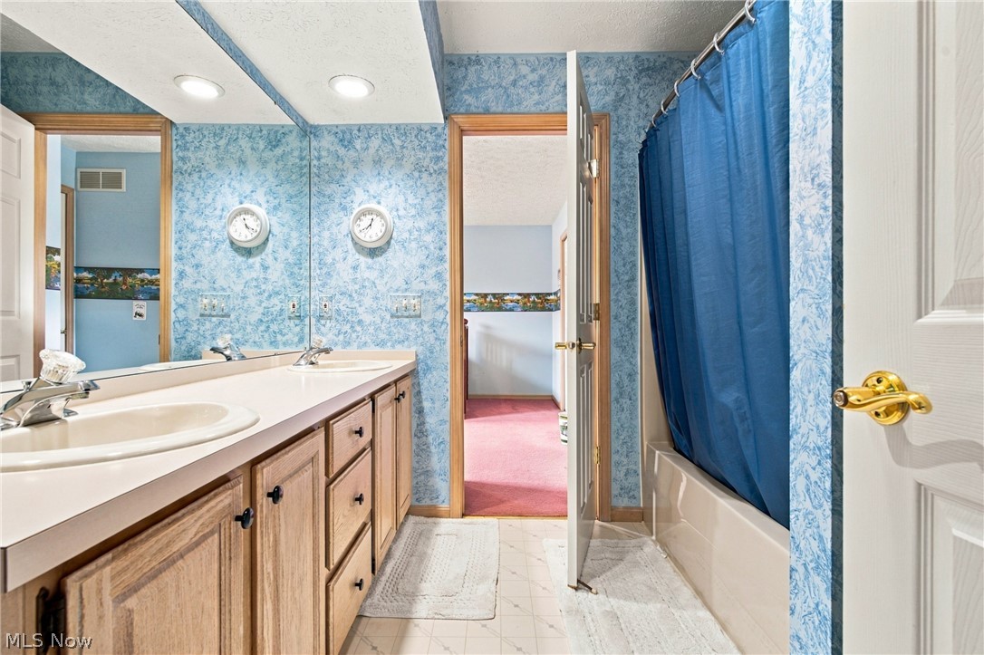 31643 Compass Cove Avon Lake OH 44012