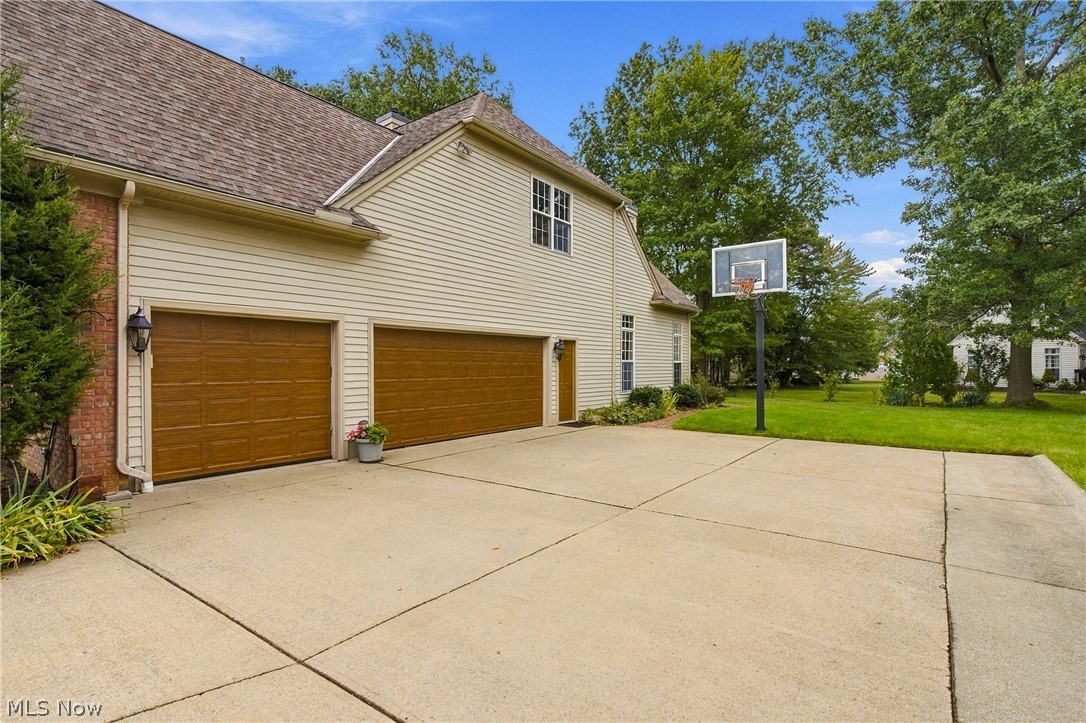 31643 Compass Cove Avon Lake OH 44012