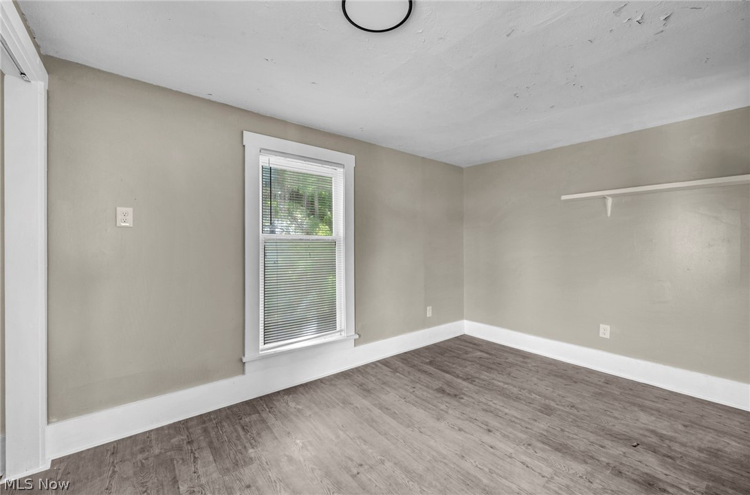 357 N Adams Street Akron OH 44304