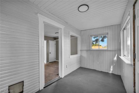 357 N Adams Street Akron OH 44304