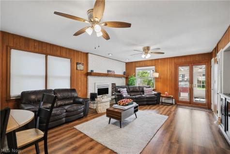 236 E 5th Avenue Berea OH 44017