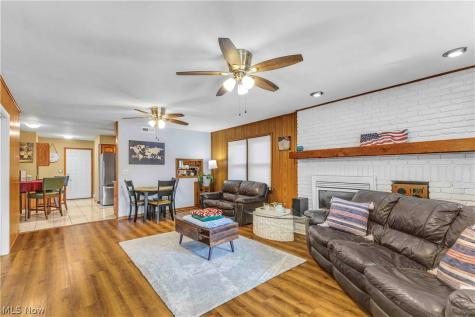 236 E 5th Avenue Berea OH 44017