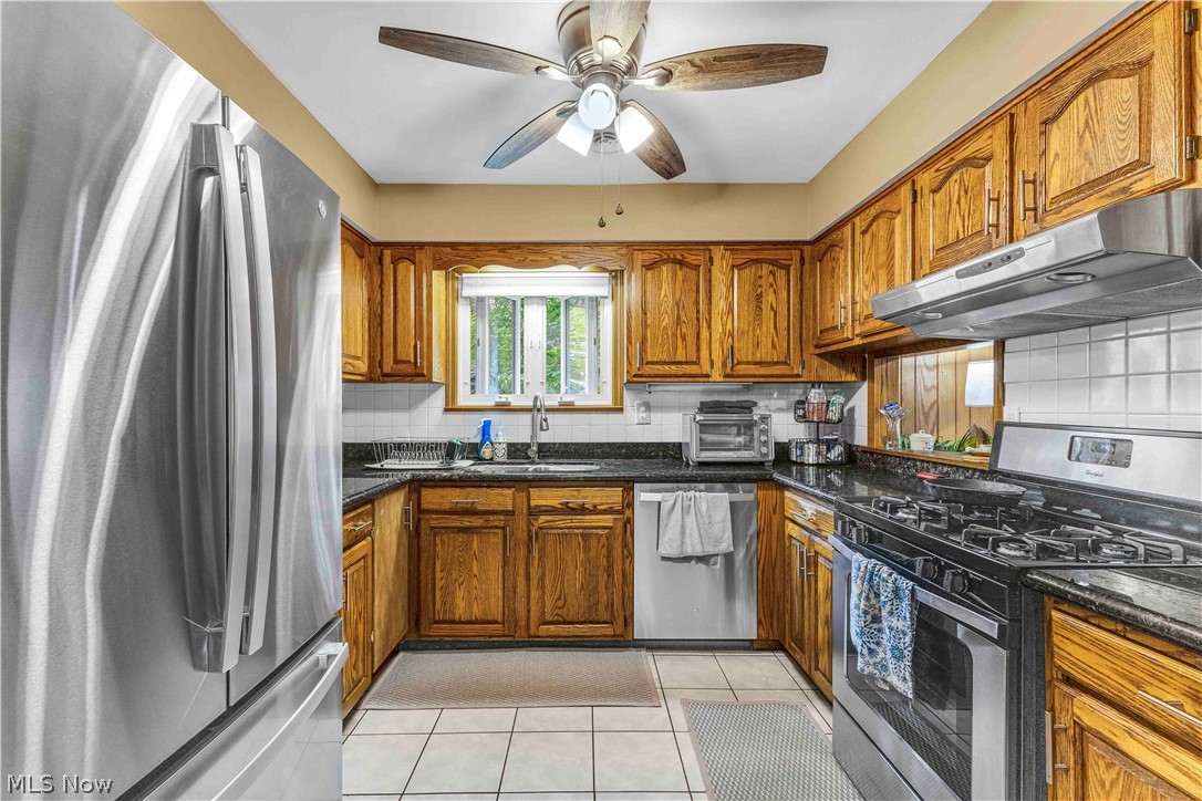 236 E 5th Avenue Berea OH 44017