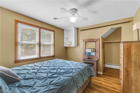 236 E 5th Avenue Berea OH 44017