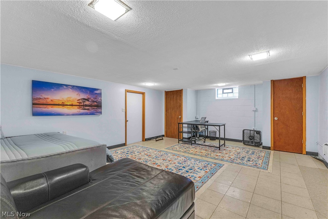 236 E 5th Avenue Berea OH 44017