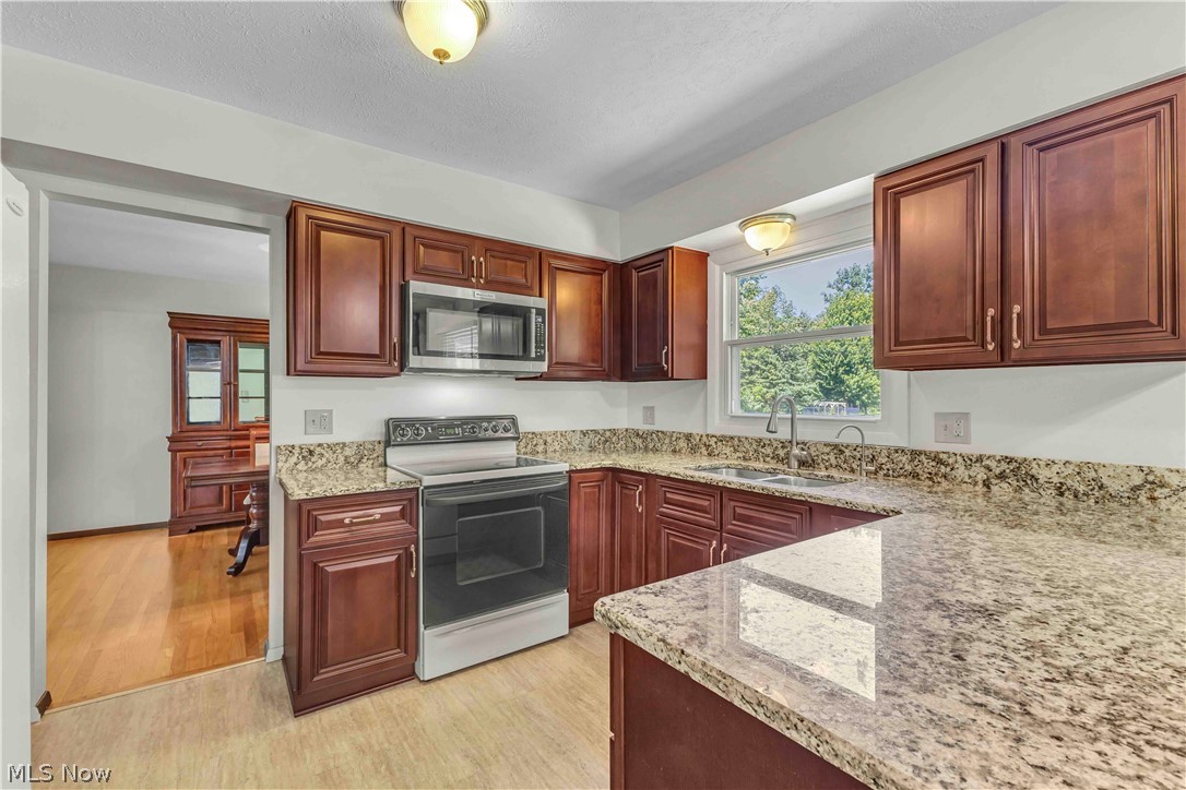 8834 Arrowood Court Mentor OH 44060