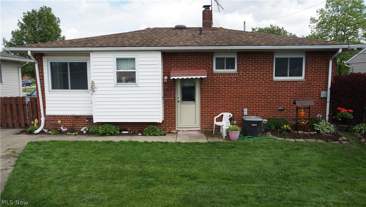 5716 Champaign Avenue Brook Park OH 44142