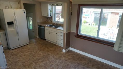 5716 Champaign Avenue Brook Park OH 44142