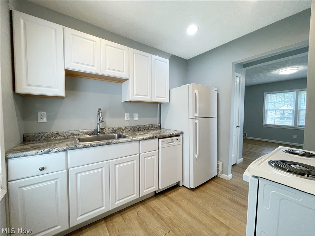 1731 Thornapple Avenue Akron OH 44301