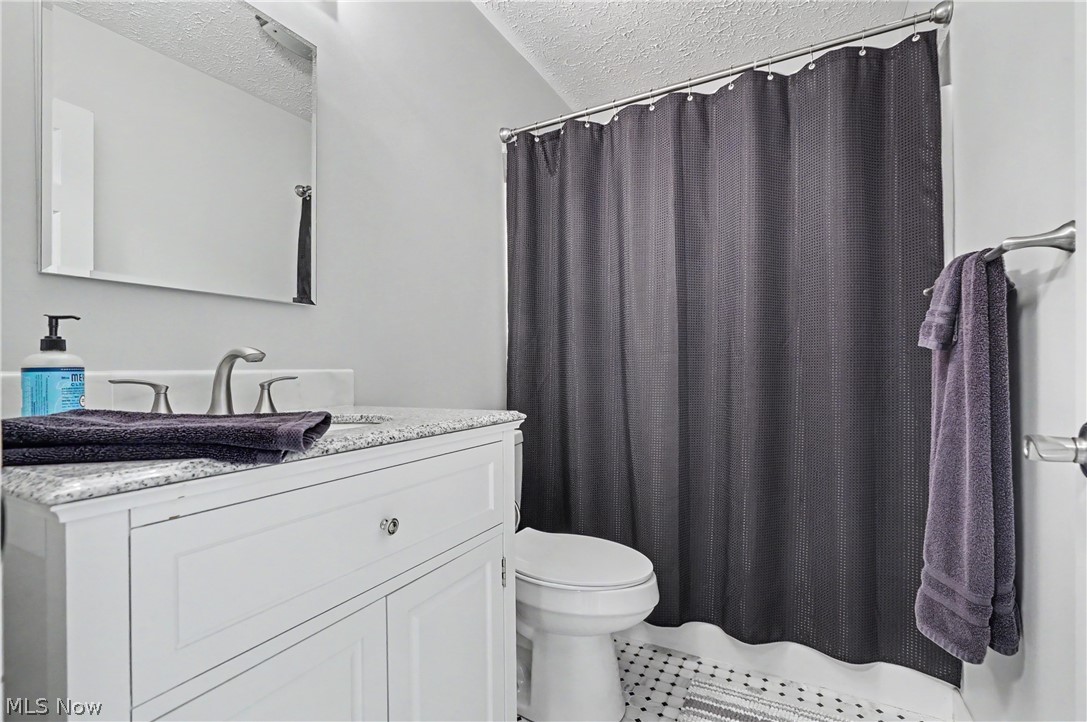 2541 Turf Paradise Drive Stow OH 44224