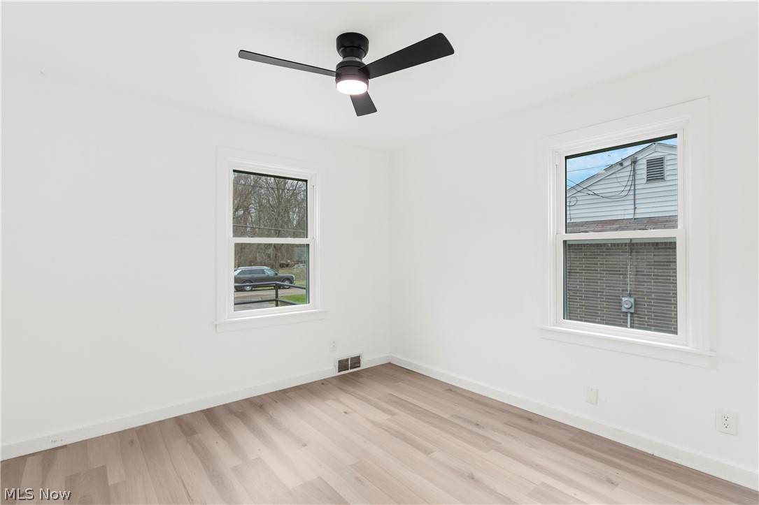 2526 Stocker Avenue Youngstown OH 44505