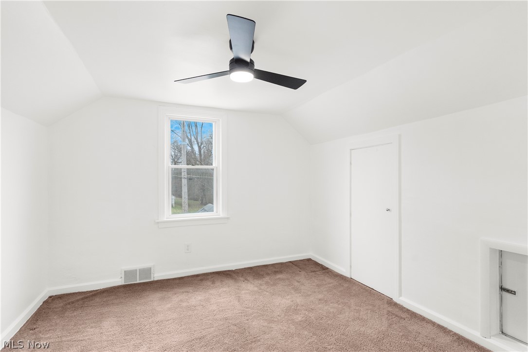 2526 Stocker Avenue Youngstown OH 44505