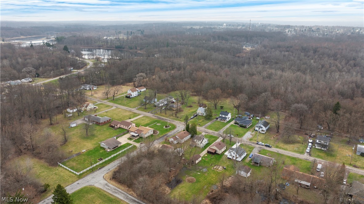 2526 Stocker Avenue Youngstown OH 44505