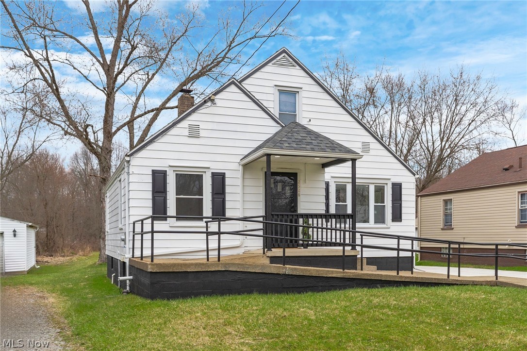 2526 Stocker Avenue Youngstown OH 44505