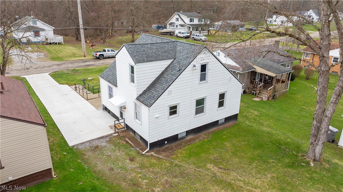 2526 Stocker Avenue Youngstown OH 44505