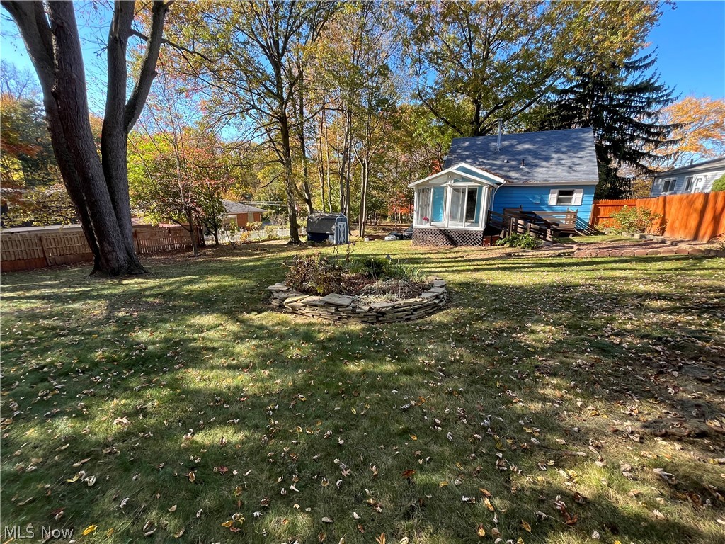 877 Burbank Avenue Akron OH 44305