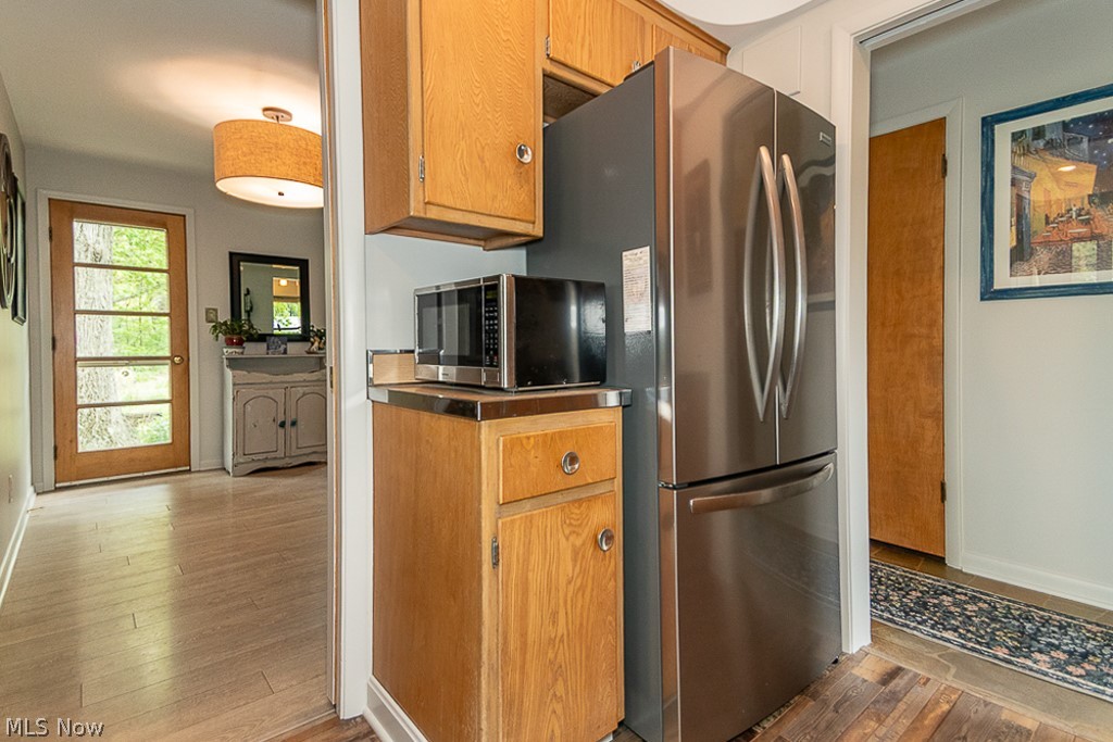 565 Bassett Road Bay Village OH 44140