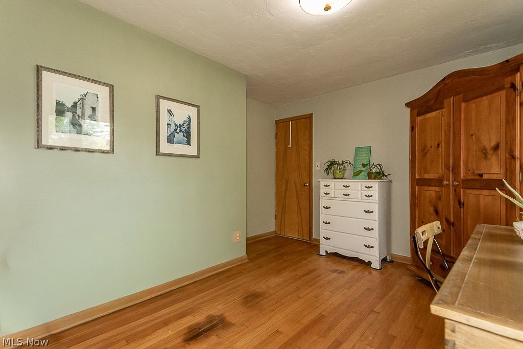 565 Bassett Road Bay Village OH 44140