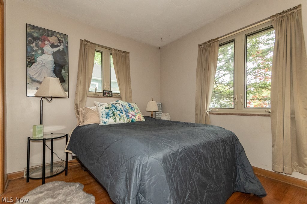 565 Bassett Road Bay Village OH 44140