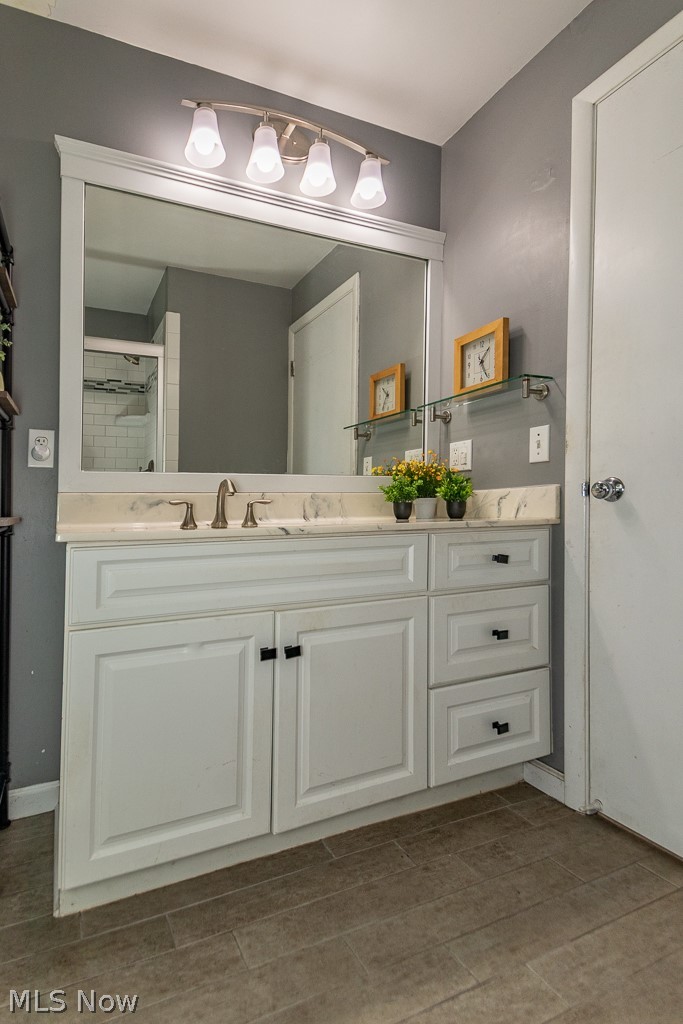 565 Bassett Road Bay Village OH 44140