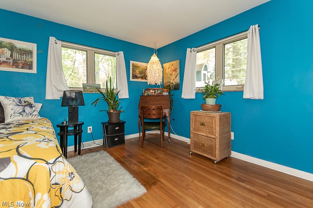 565 Bassett Road Bay Village OH 44140