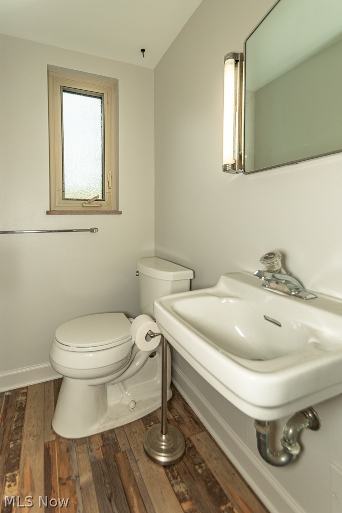 565 Bassett Road Bay Village OH 44140