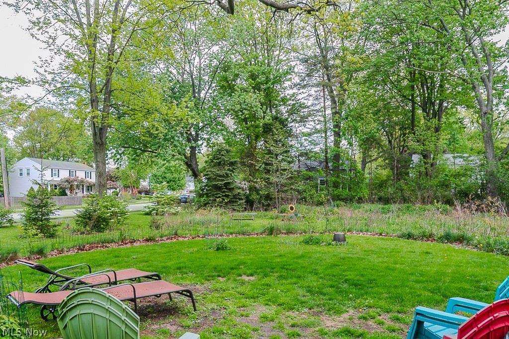 565 Bassett Road Bay Village OH 44140