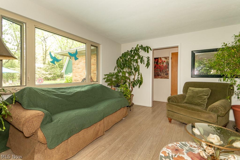 565 Bassett Road Bay Village OH 44140