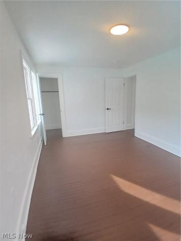39 Hilton Avenue Youngstown OH 44507