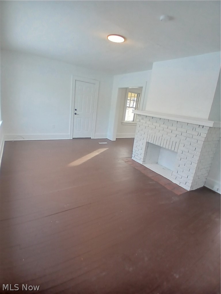 39 Hilton Avenue Youngstown OH 44507