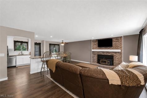 4621 Tanglewood Drive Lorain OH 44053